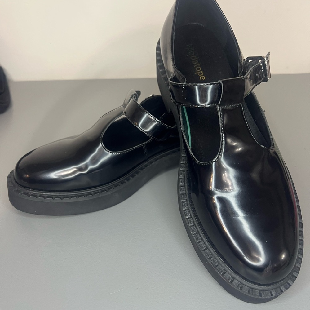 Mary Jane Modatope Black Strap Shoes With Buckle 9.5 Platform Shoes‎ NWOT
